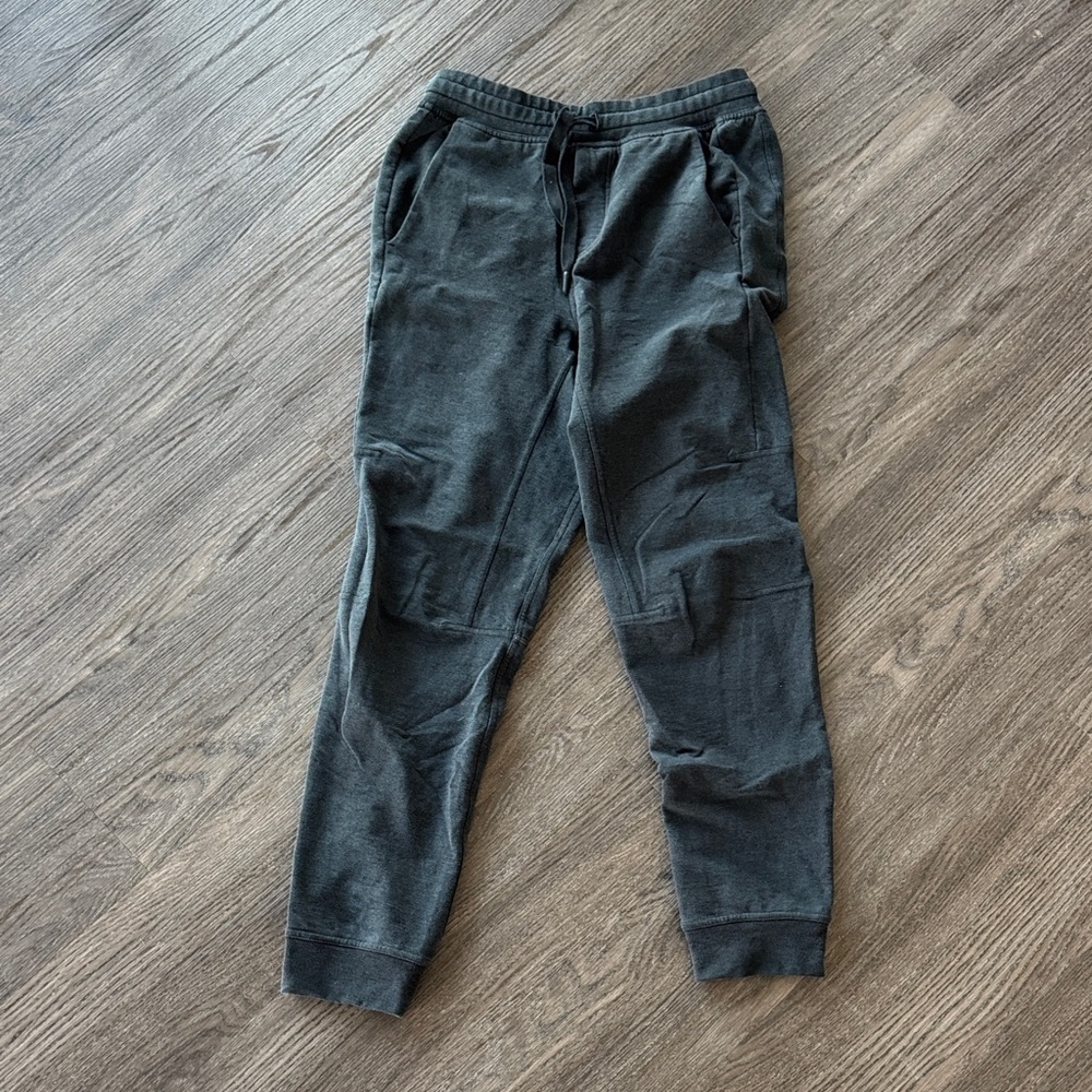 Lululemon Men's Black Jogger Pants